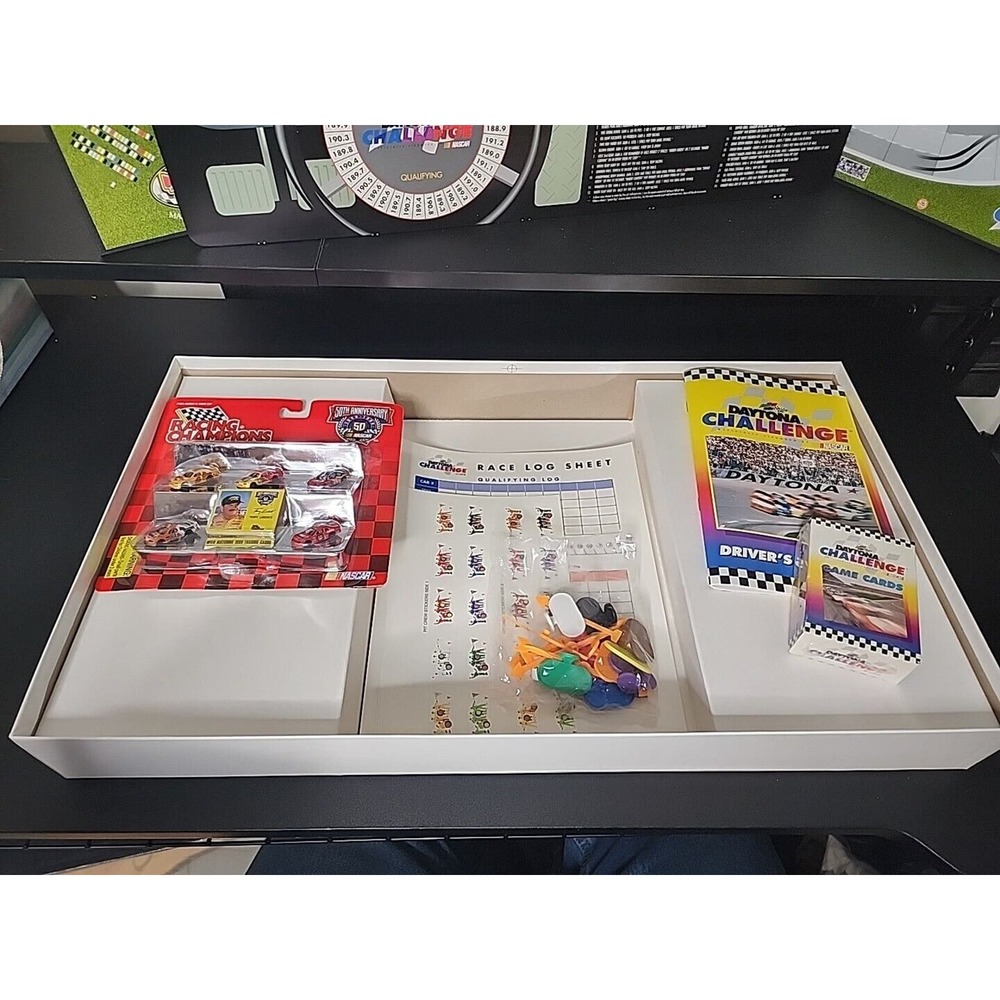 Max Trax Whalen2 Daytona Challenge Racing Game Nascar VTG 1996 New /Open Box - Picture 6 of 10